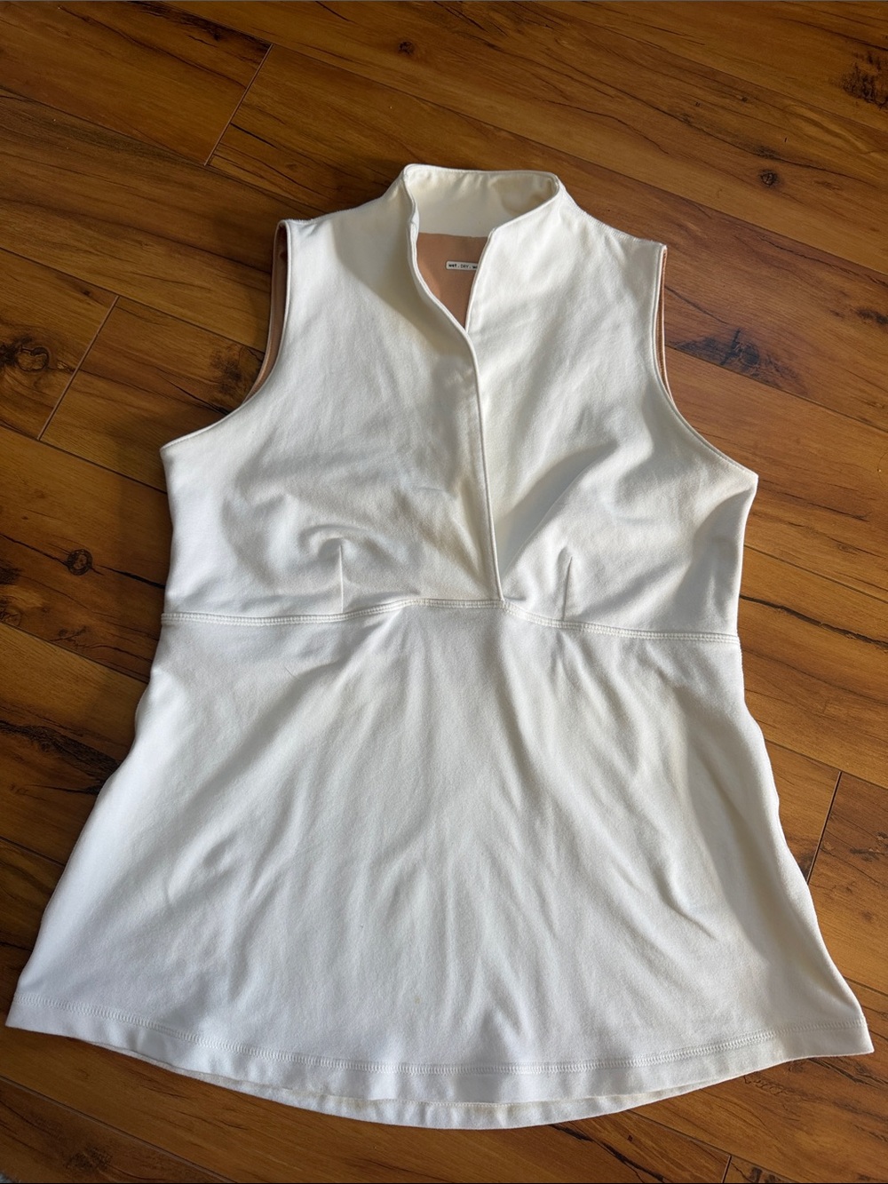 Lululemon women’s white tank Sleeveless White Mock Neck Women’s Top